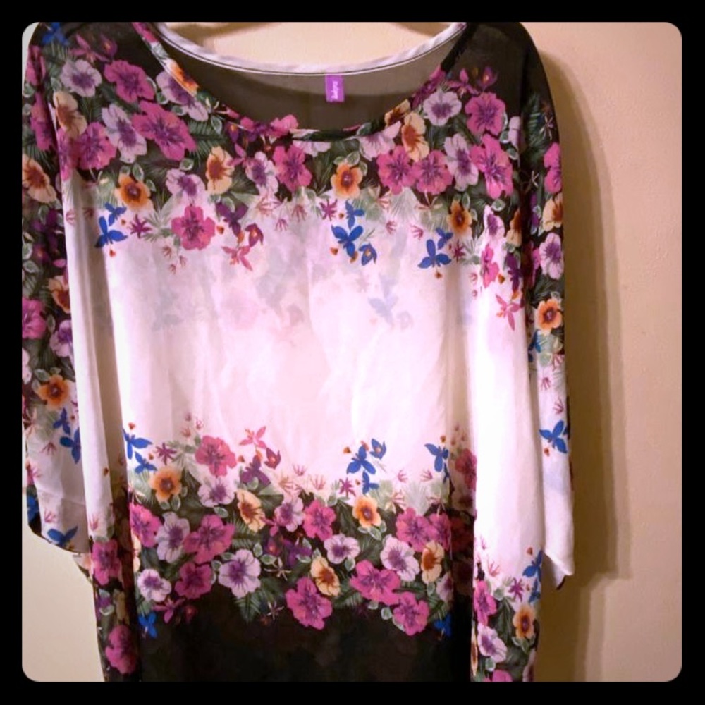 Floral shirt wore only once